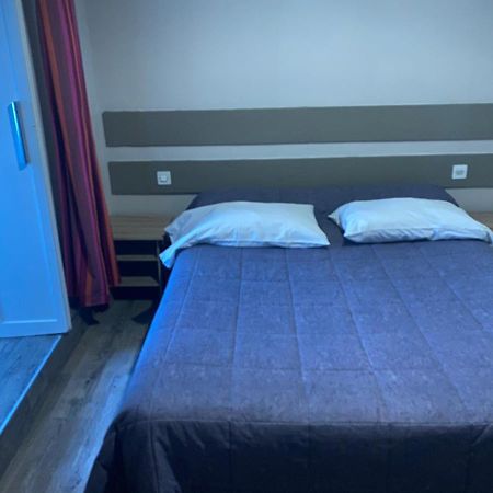 Hotel & Restaurant Hanoi Station Saint-Malo Buitenkant foto